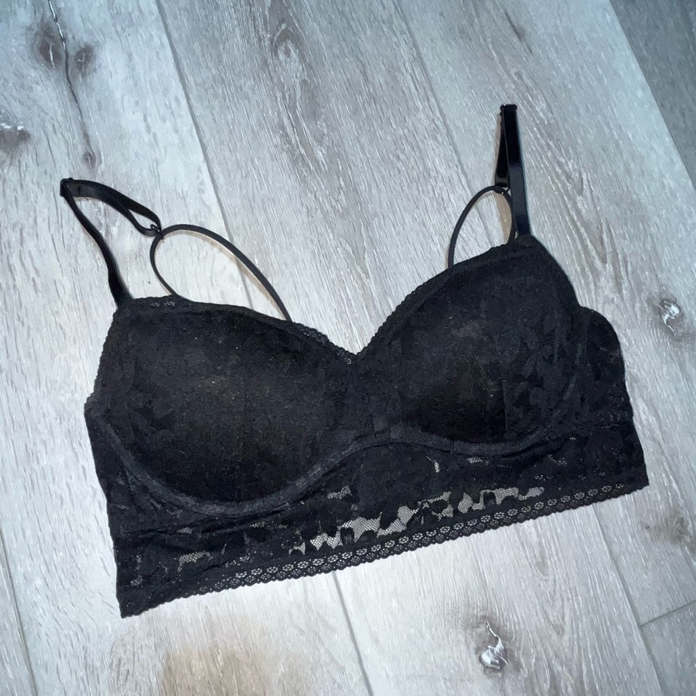VS Lace Bra push-up under wire 32D